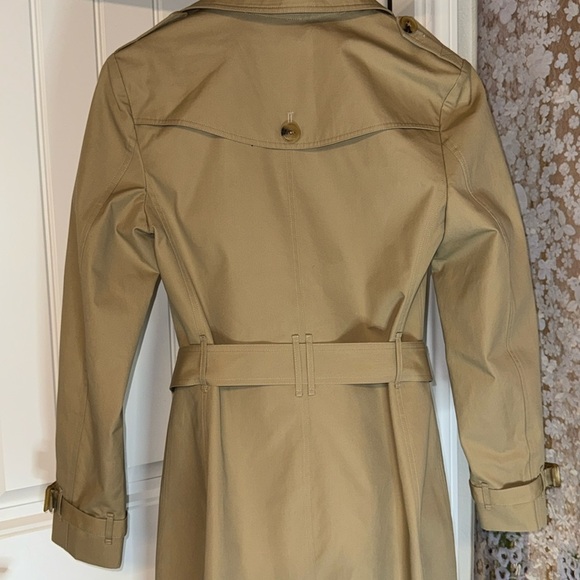 SANS FAFF New York Trench Coat in Camel - Picture 17 of 17